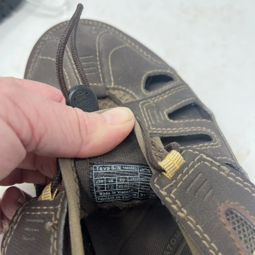 Teva Men's Leather Sandals Lace Up Slip On Bungee Lacing System Size 8